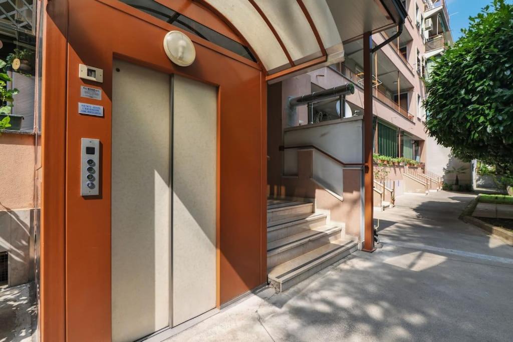 Primopiano - Astico Lejlighed Milano Eksteriør billede